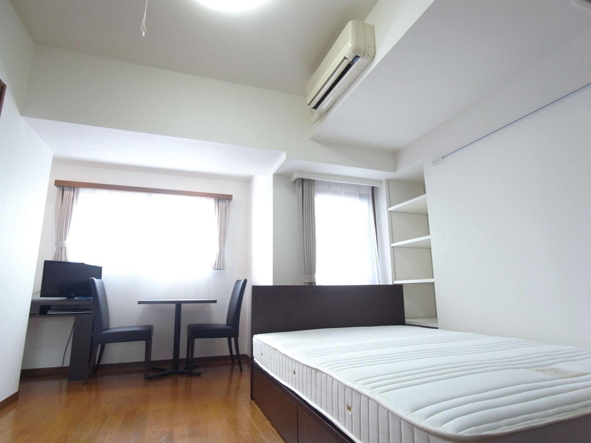 Palace Studio Shinjuku Parkside Tokio Zewnętrze zdjęcie